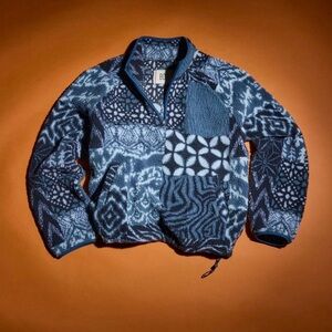 NWT BDG Urban Outfitters Quarter Zip Fleece